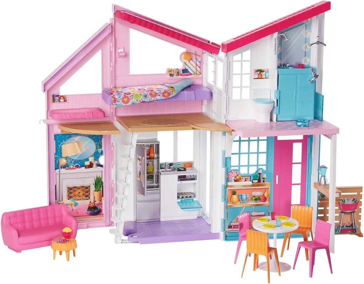 Test Barbie Malibu : la Maison 2-en-1 qui fait rêver !