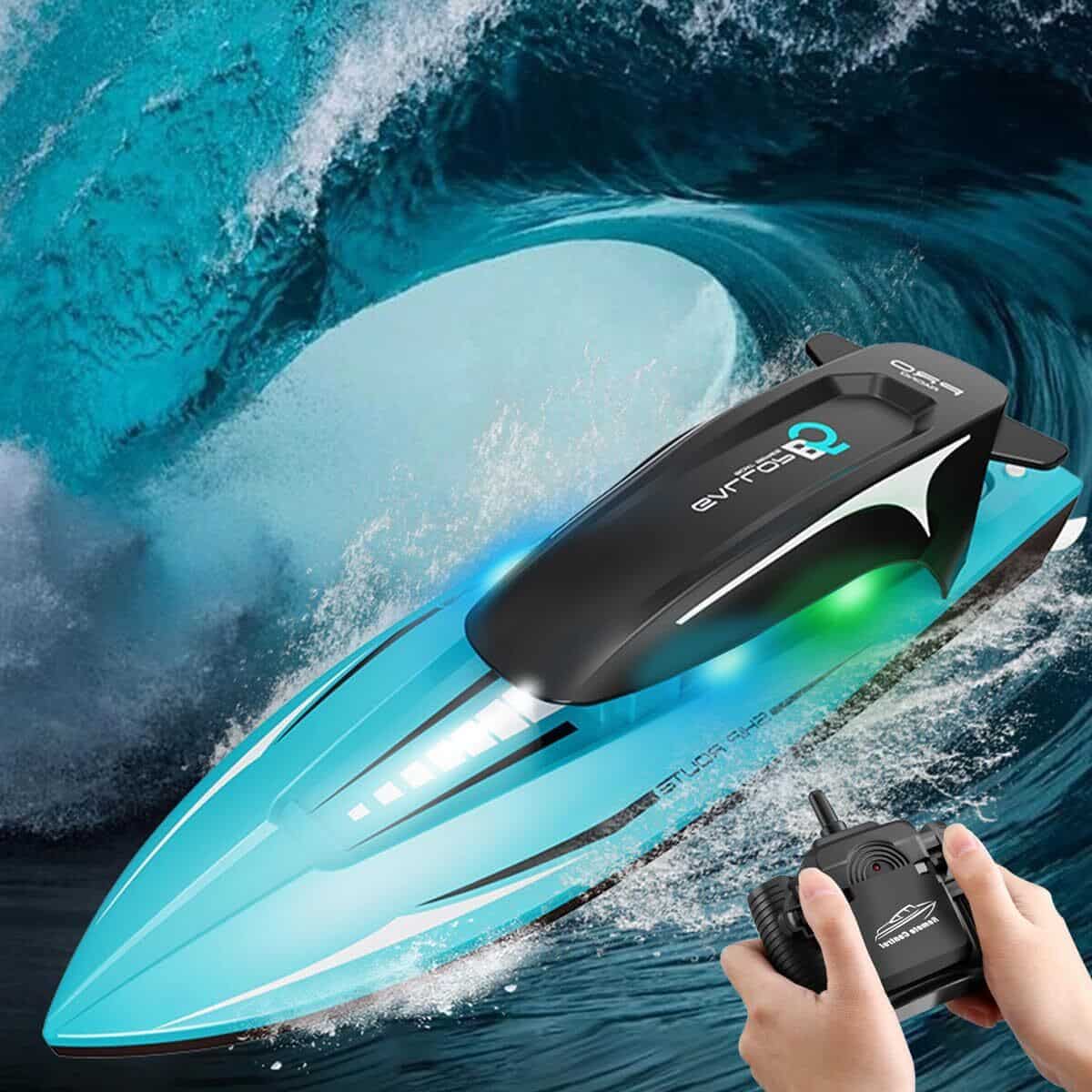Test OBEST RC : vitesse et lumière sur l'eau