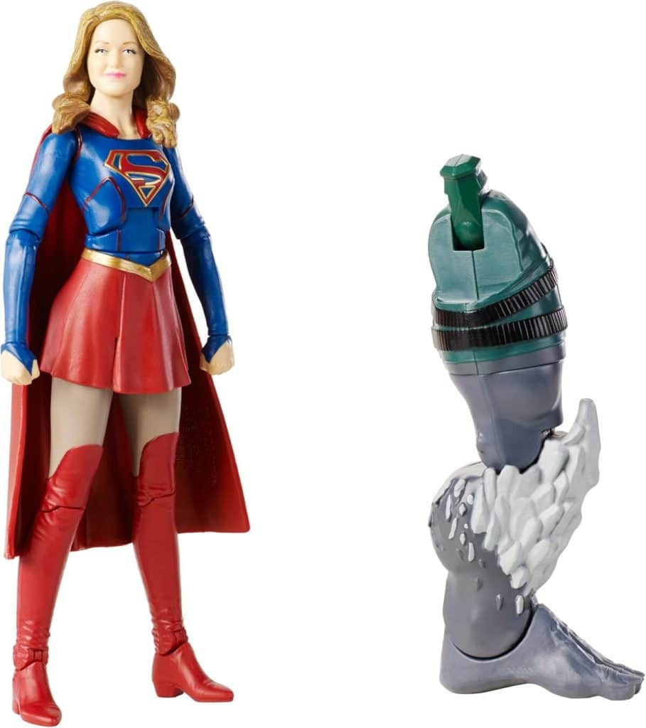 Test de la figurine Supergirl TV Series Warner Bros DC Comics Multiverse